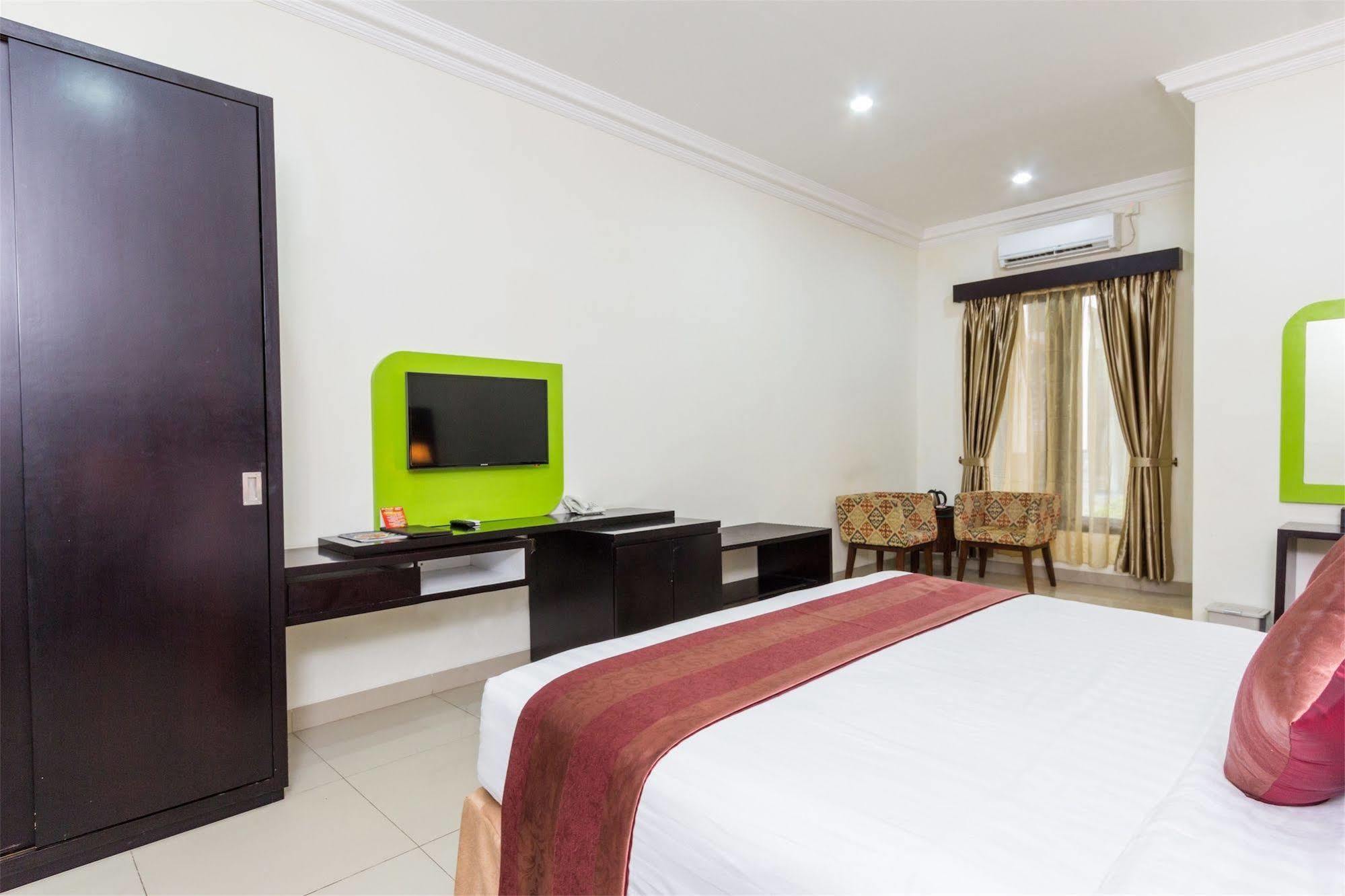 Hotel Reddoorz @ Shri Lakshmi Seminyak