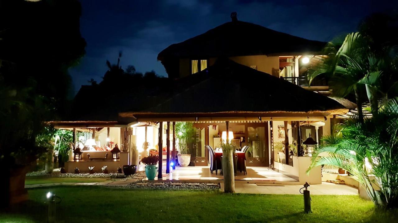 Nyumpene Villa