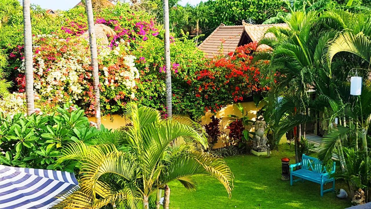 Nyumpene Legian (Bali)