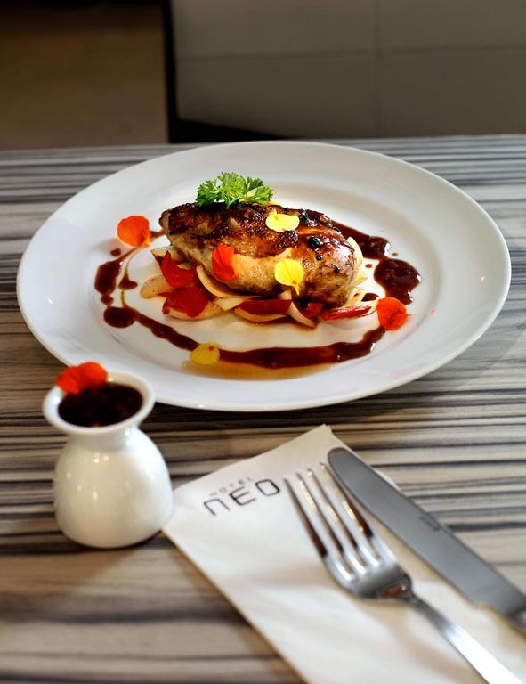 Neo - Kuta, Jelantik 3* Legian (Bali)