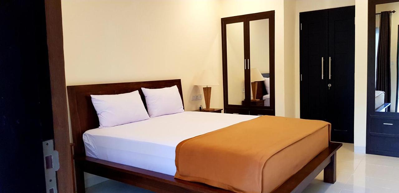 Eddys & Legian (Bali)