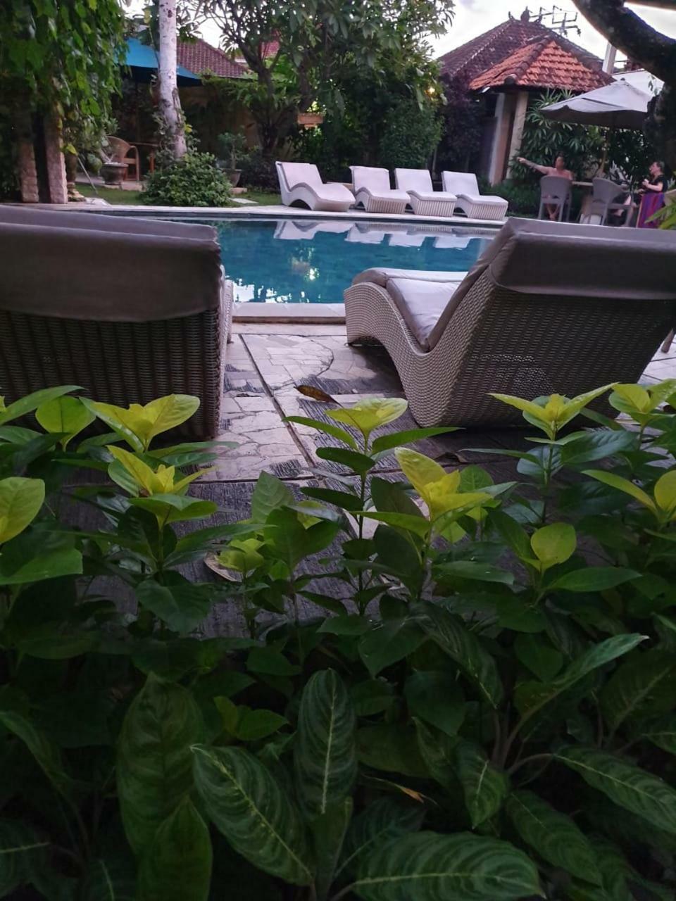Kusnadi Hotel Legian (Bali)