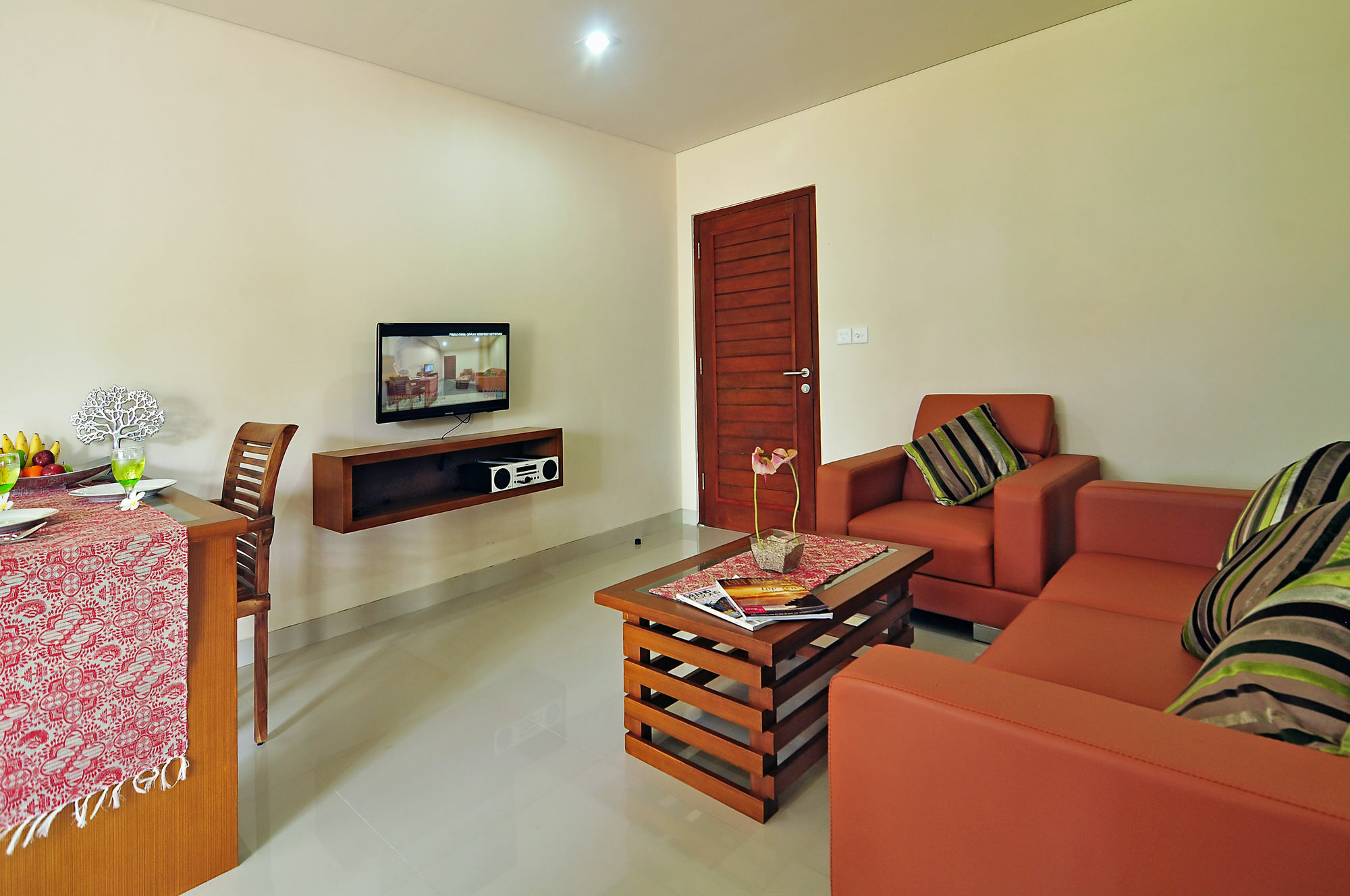 Aparthotel Taman Ayu Town House
