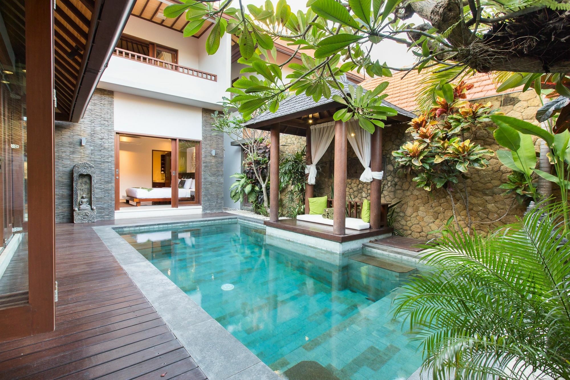 Anggrek 66 Villa *
