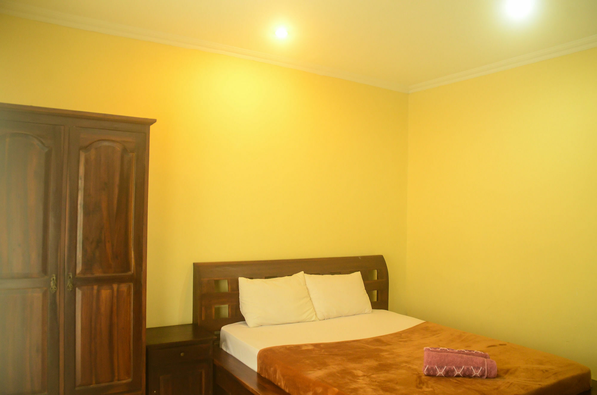 Super Oyo 1654 Maha Bharata Kuta Hotel