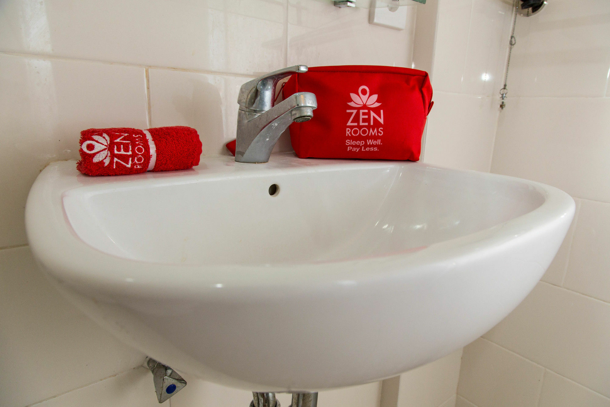 Zen Rooms Kuta Benesari Hotel Legian (Bali)