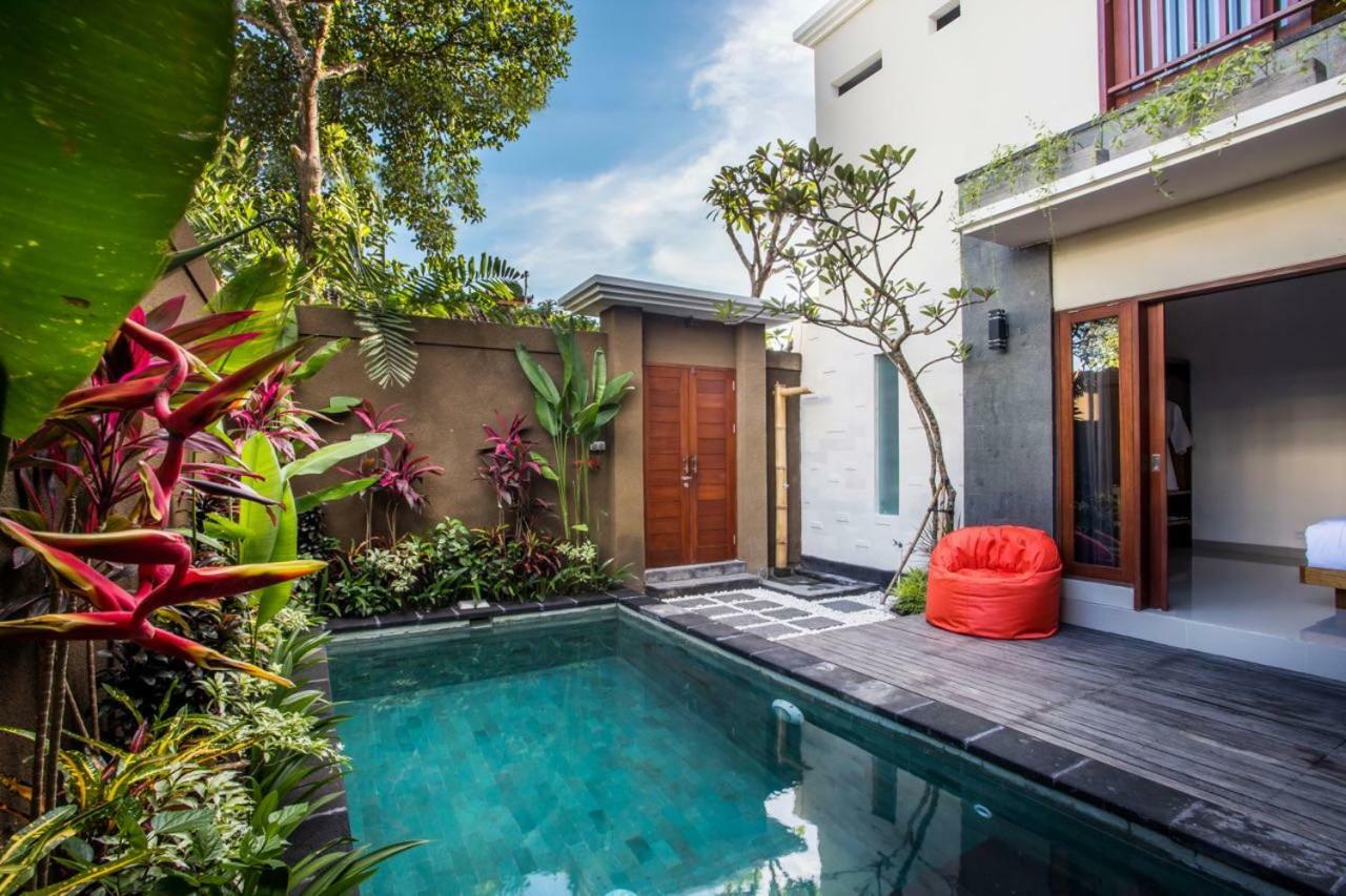 Sivart Villas *