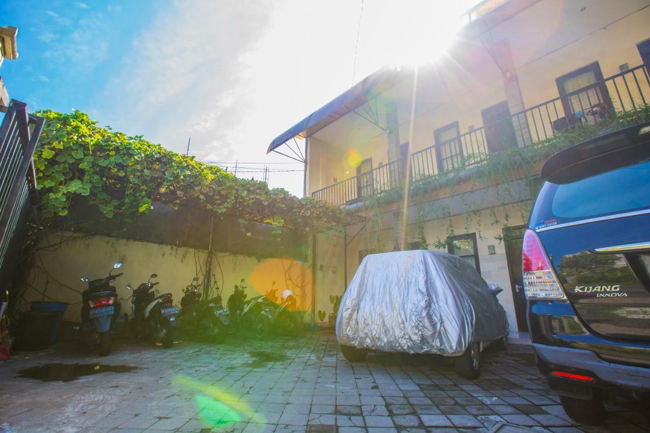 Pararaton Homestay Legian (Bali)