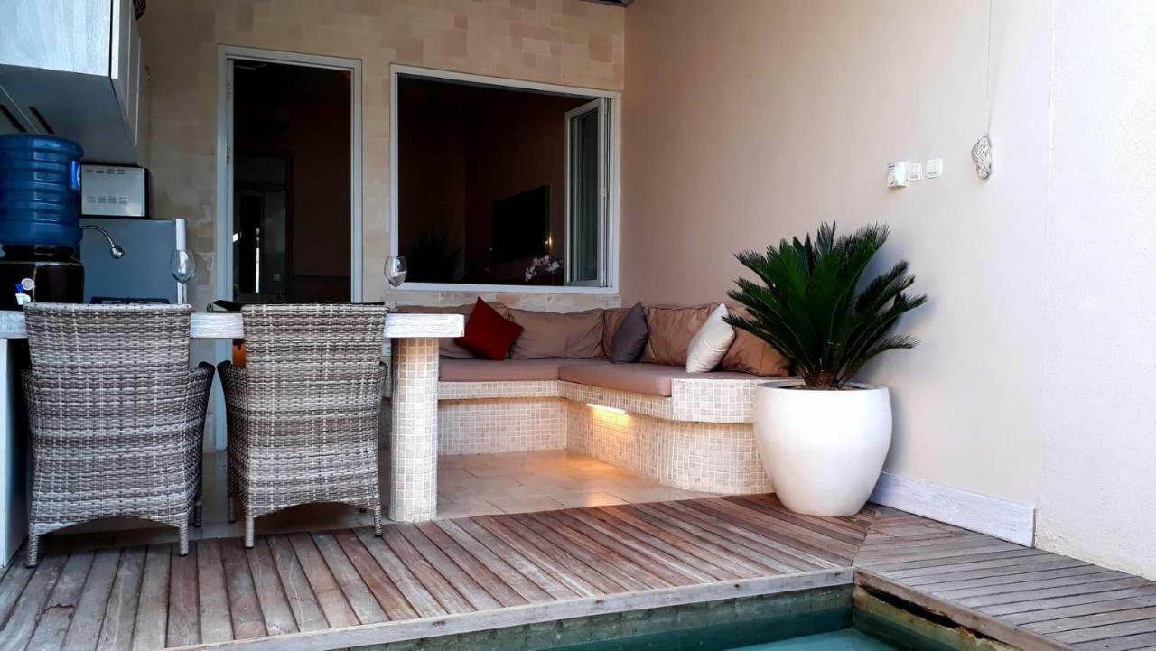 Villa Baahi 1 *