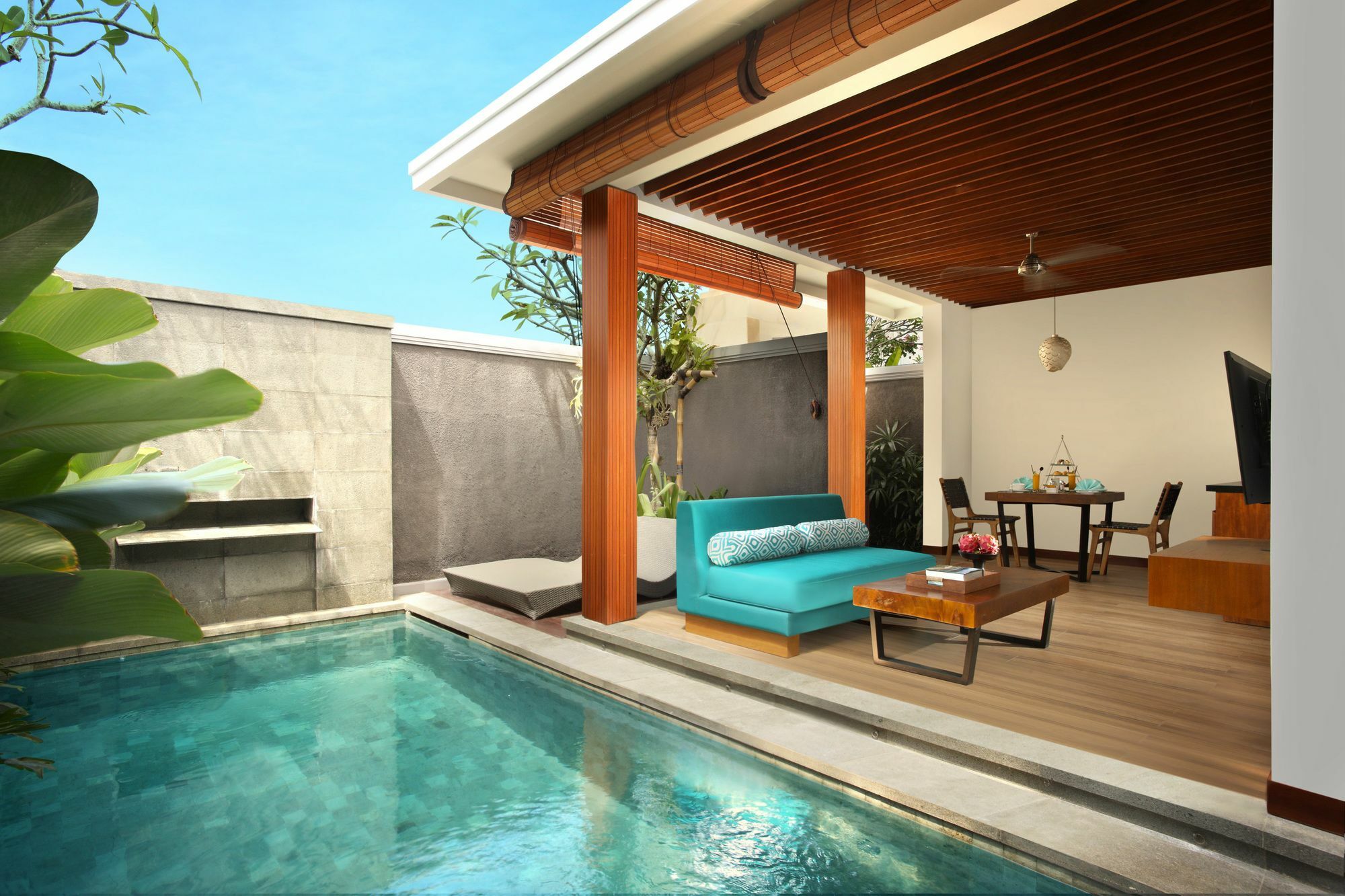 S18 Bali * Legian (Bali)