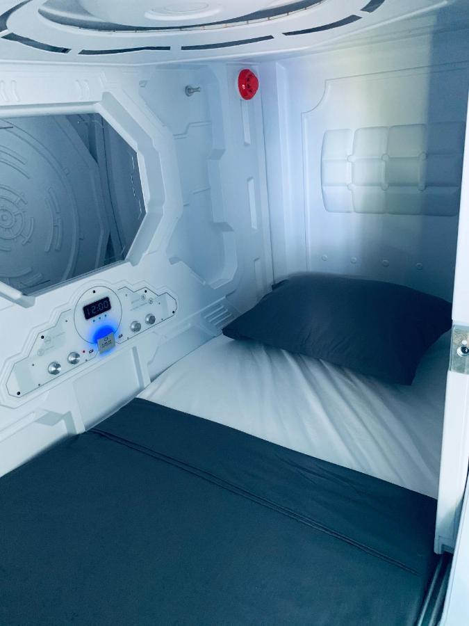 Hotel kapsul Capsule Bali