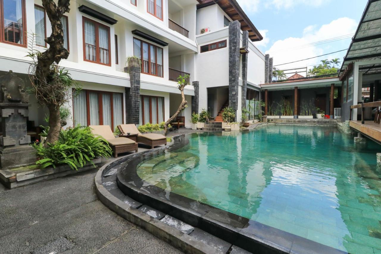 Hotel Casa Padma 3*