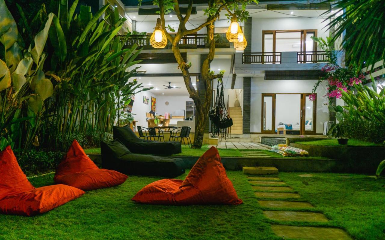 Dakoda Villa *