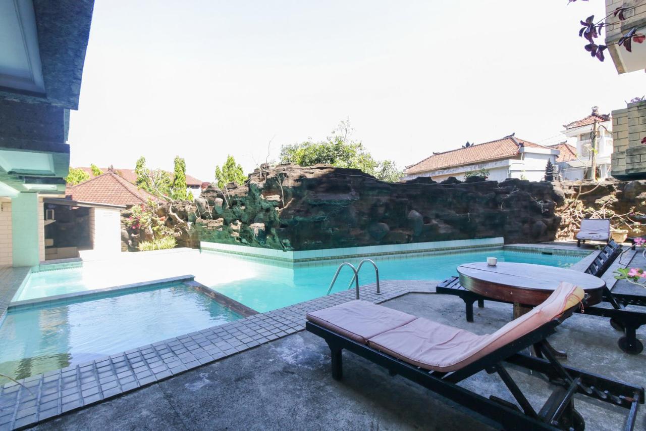 Vilarisi 3* Legian (Bali)