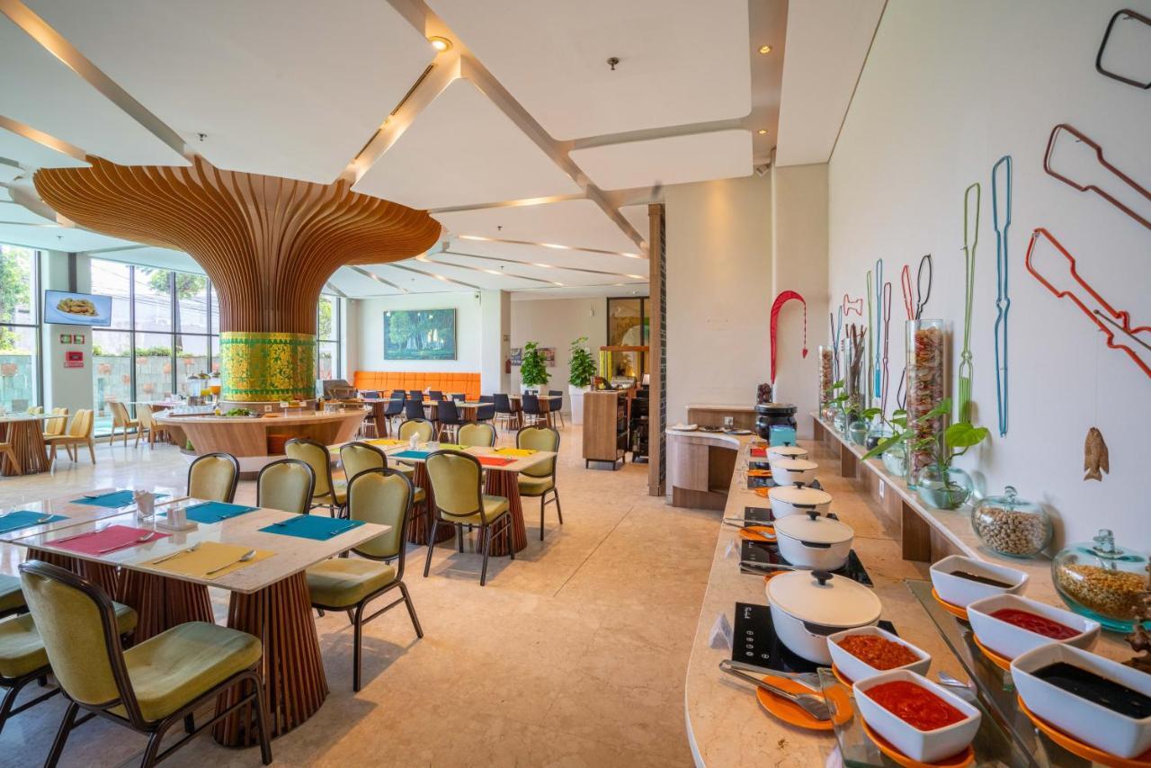Grand Livio Kuta Legian