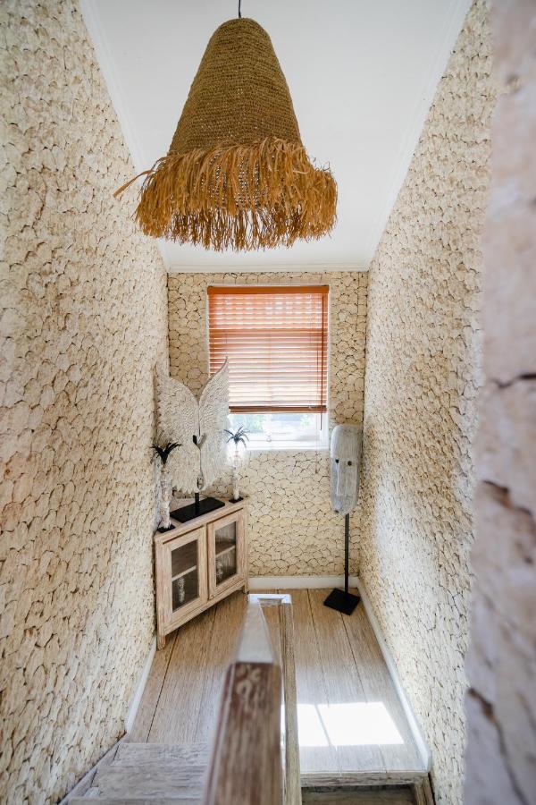 Villa Tropical House -