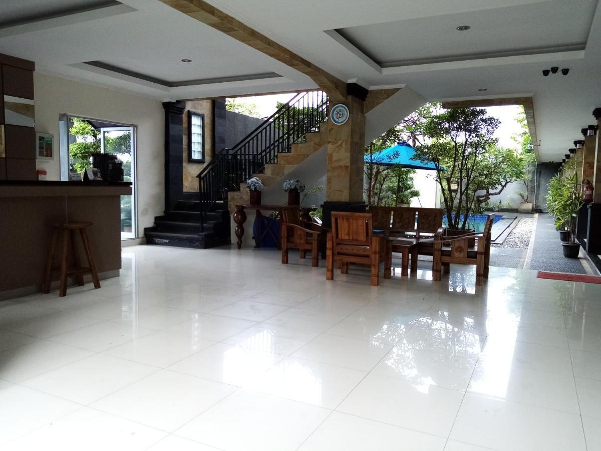 Hotel Kiki Bali *