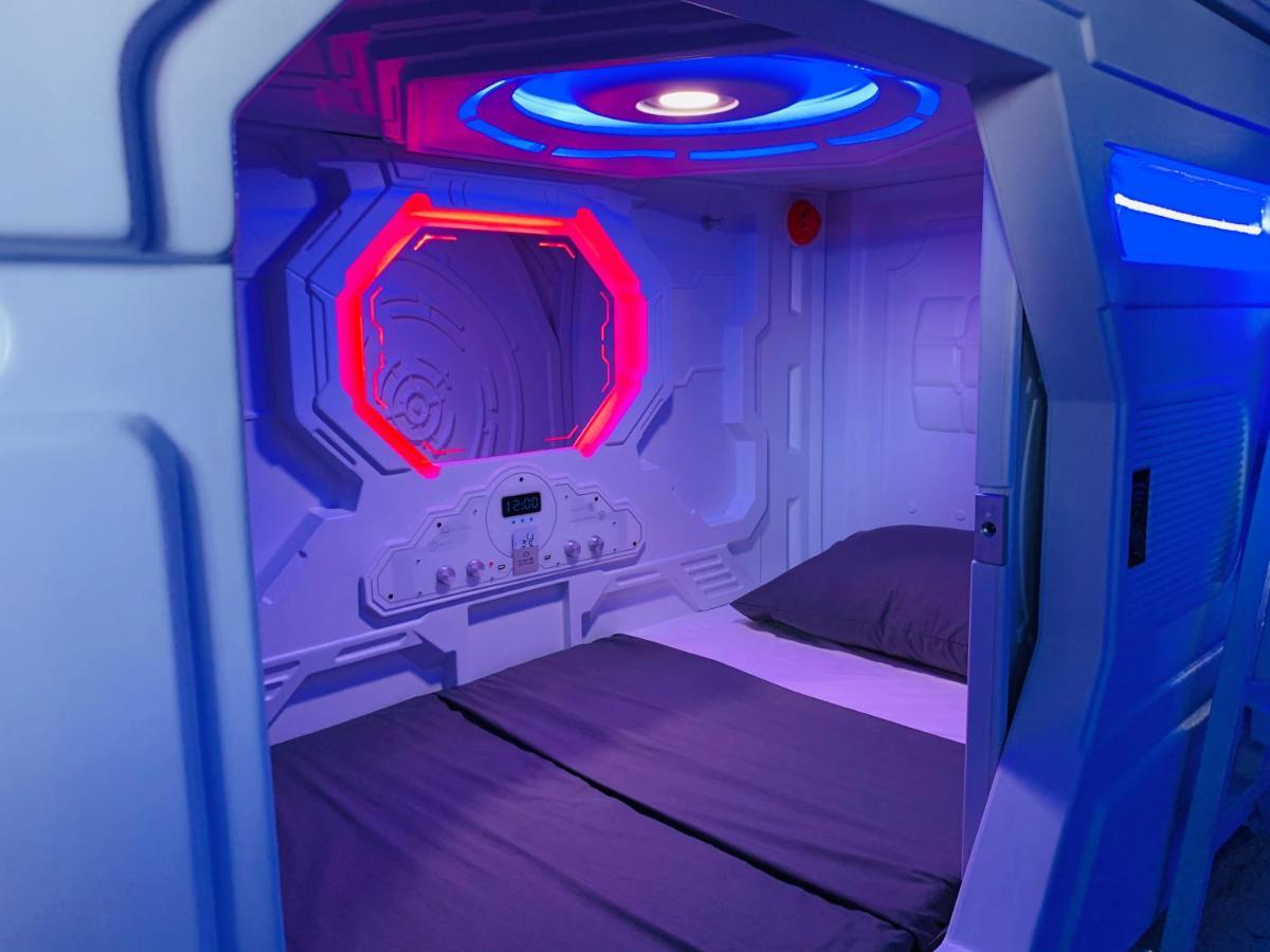 Hotel kapsul Capsule Bali 2*