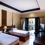 Champlung Mas Hotel Legian, Kuta