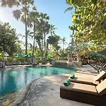 Legian Beach Hotel