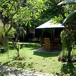 Cinthya Guest House