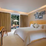 Ossotel Legian