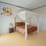 The Guest Villas Legian Kuta