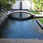 Villa True Colors