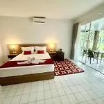 New Mekar Jaya Hotel