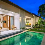 Alam Jepun Villa