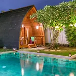 Villa Purple