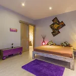 Villa Purple