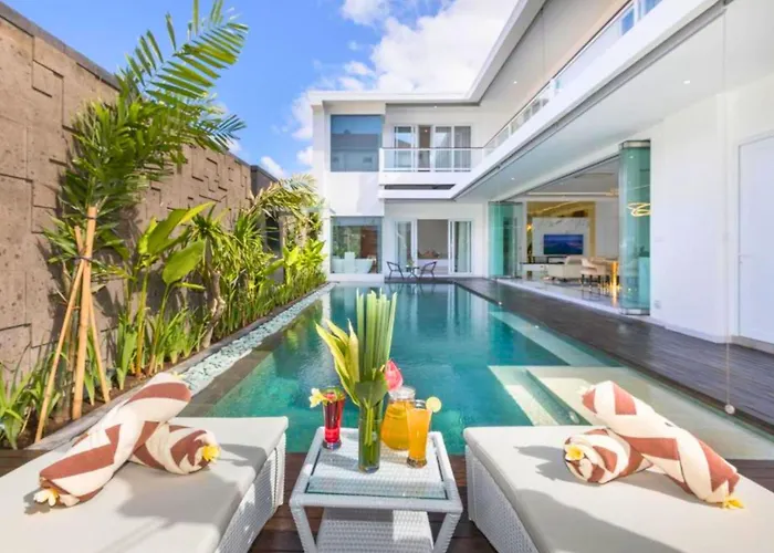 Nayana 4 Bedroom Private Pool Villa Zn222