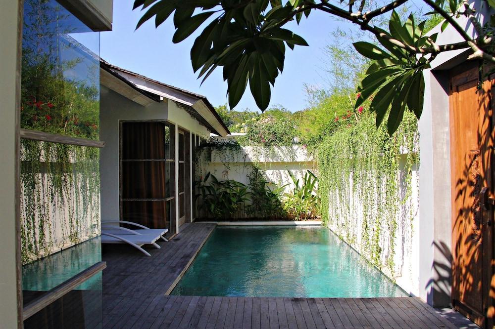 The Decks Bali Villa *