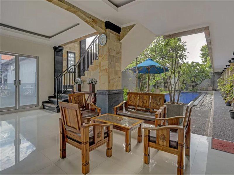 Super Oyo 3904 Kiki Bali Hotel