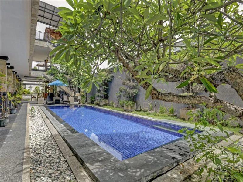 Super Oyo 3904 Kiki Bali 2* Legian (Bali)
