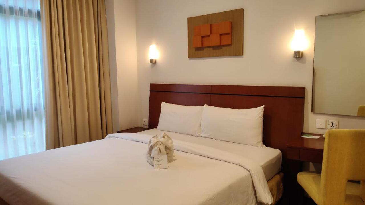 Grand Kuta And 4*
