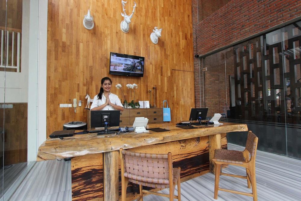 Ossotel Legian (Bali)