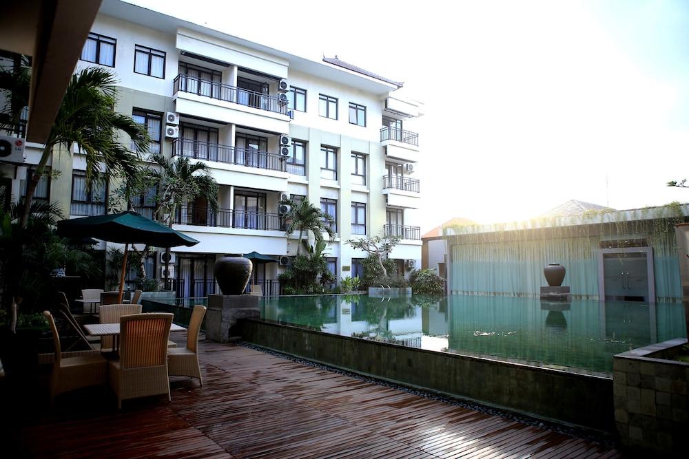 Grand Kuta And Hotel