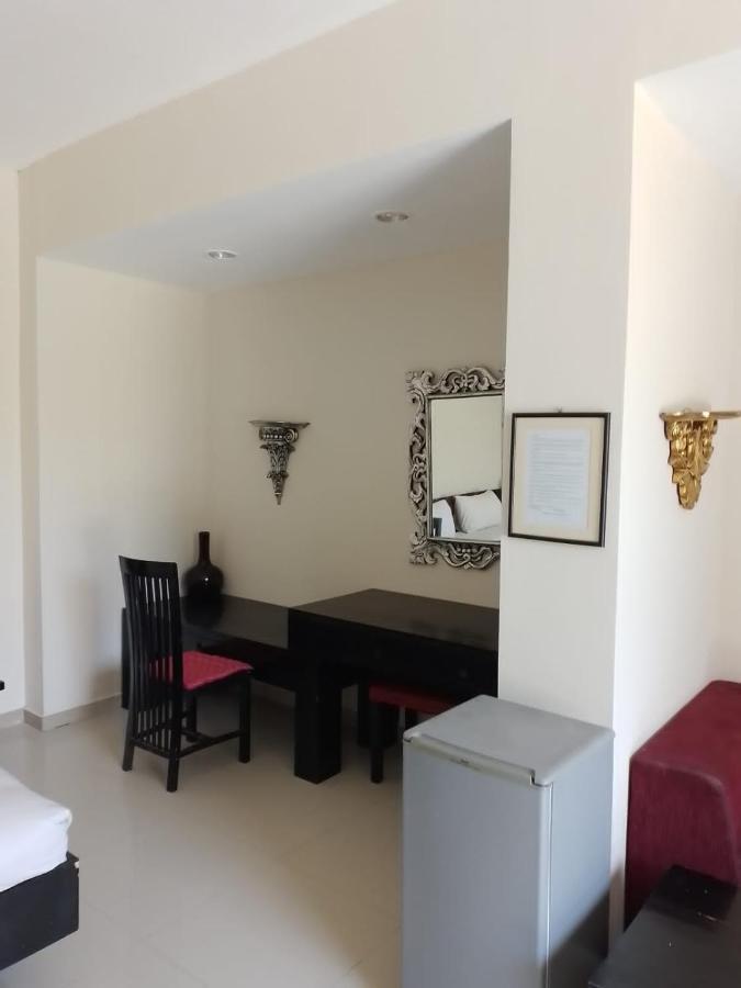 Guest house Marinos Place Legian (Bali)