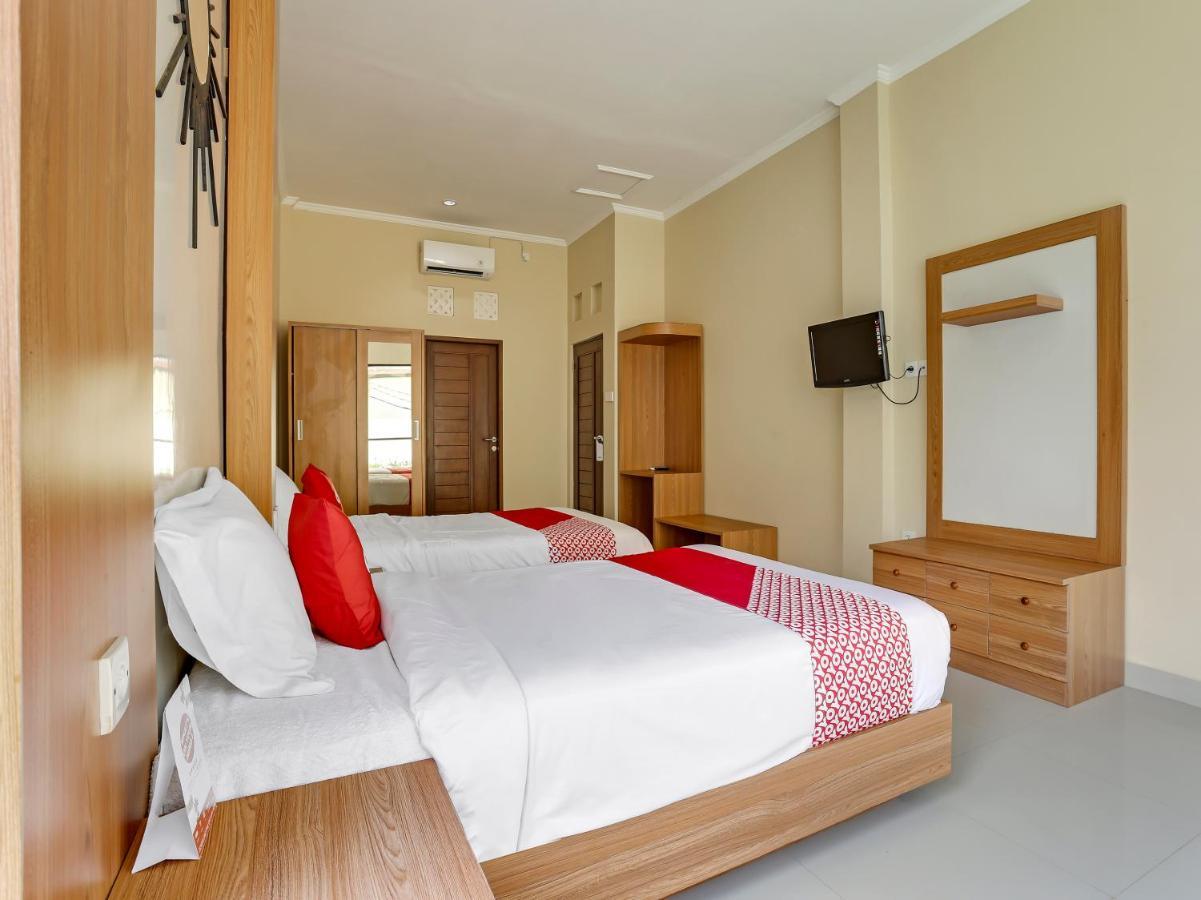 Oyo Flagship 90966 Moreno Homestay Hotel