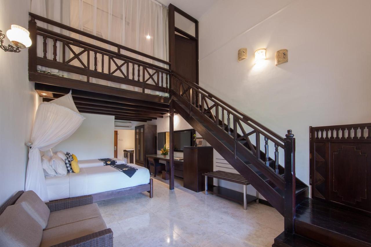 Hotel Legian Beach Hotel 4*
