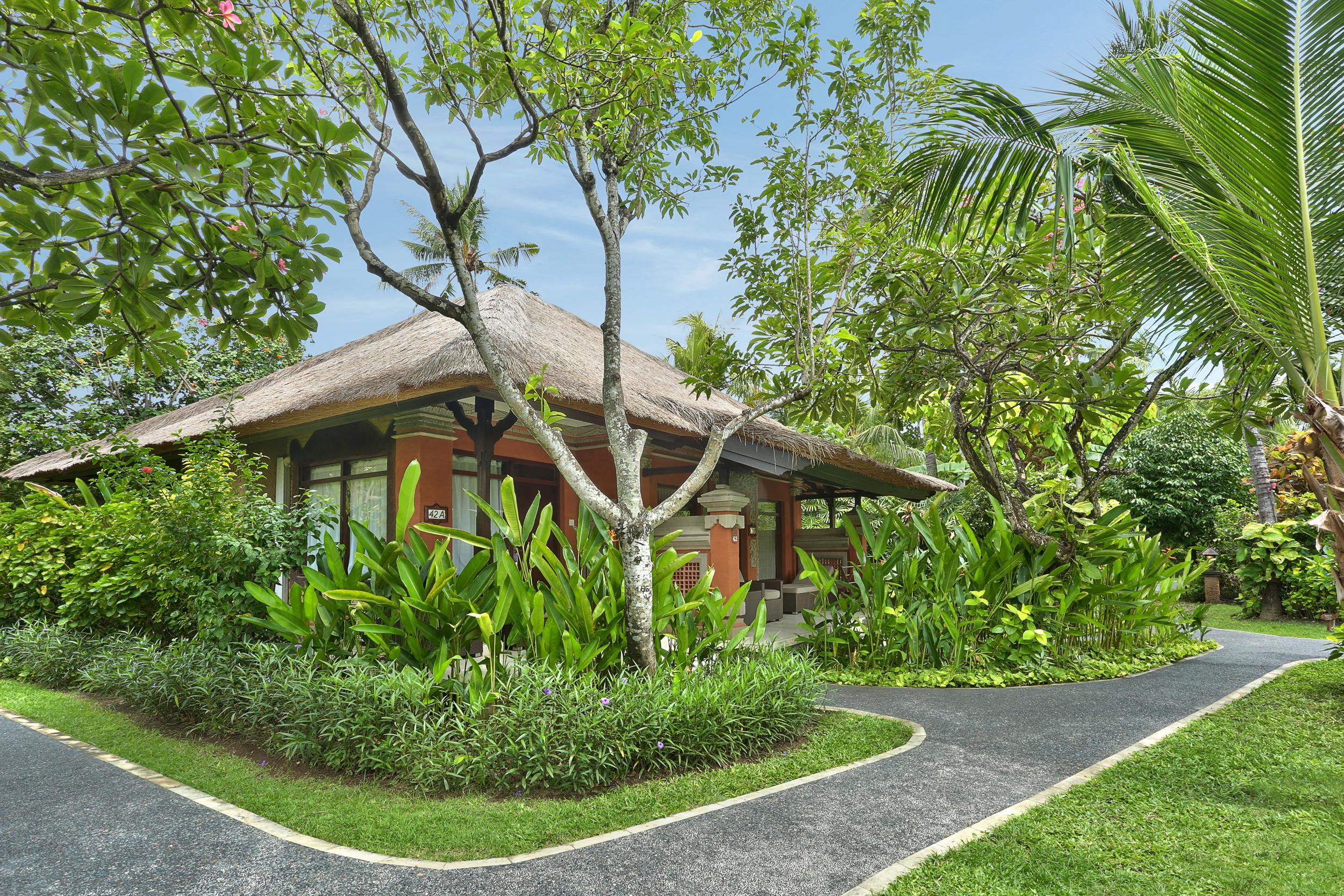 Legian Beach Hotel Hotel 4*