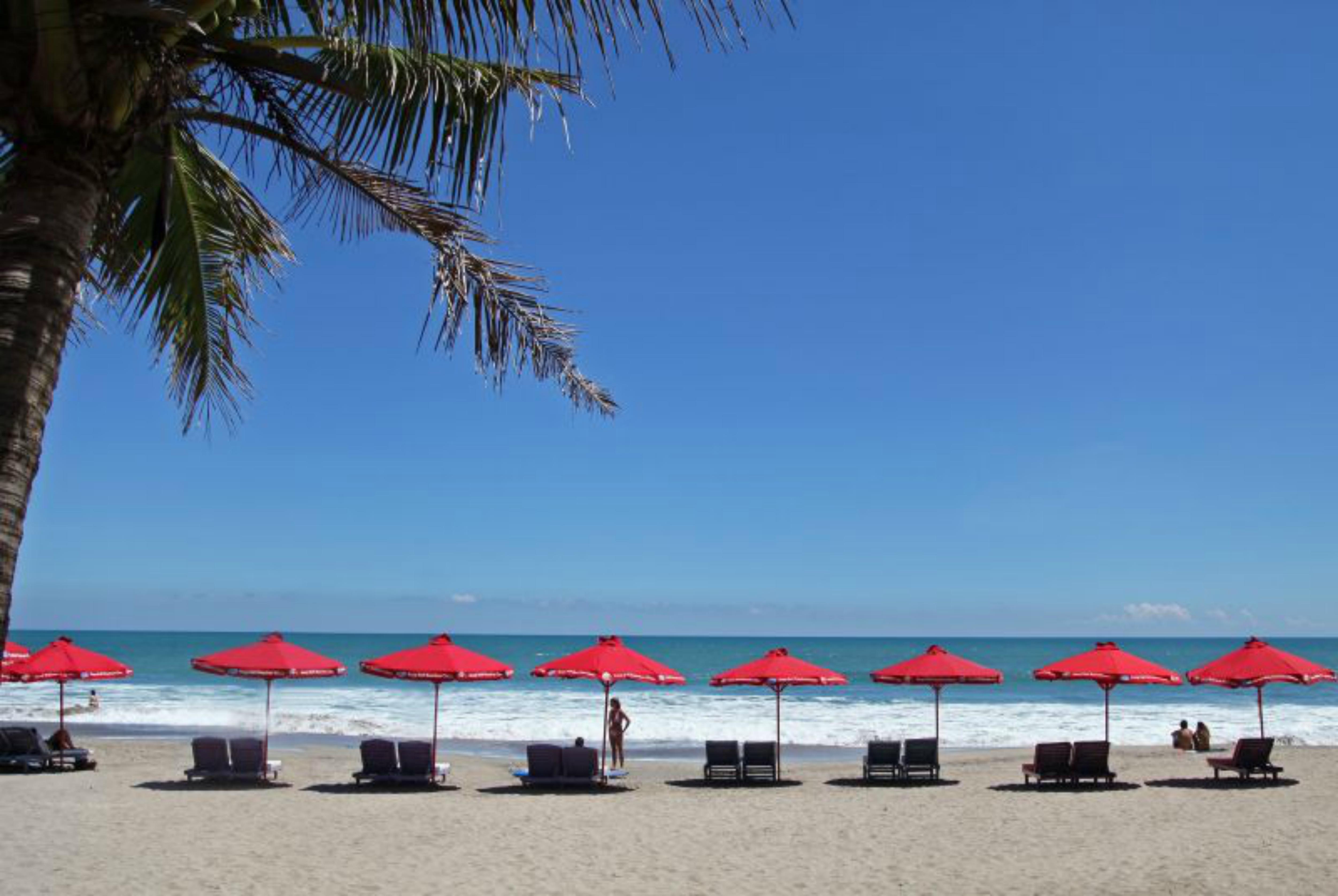 Hotel Legian Beach Hotel 4*