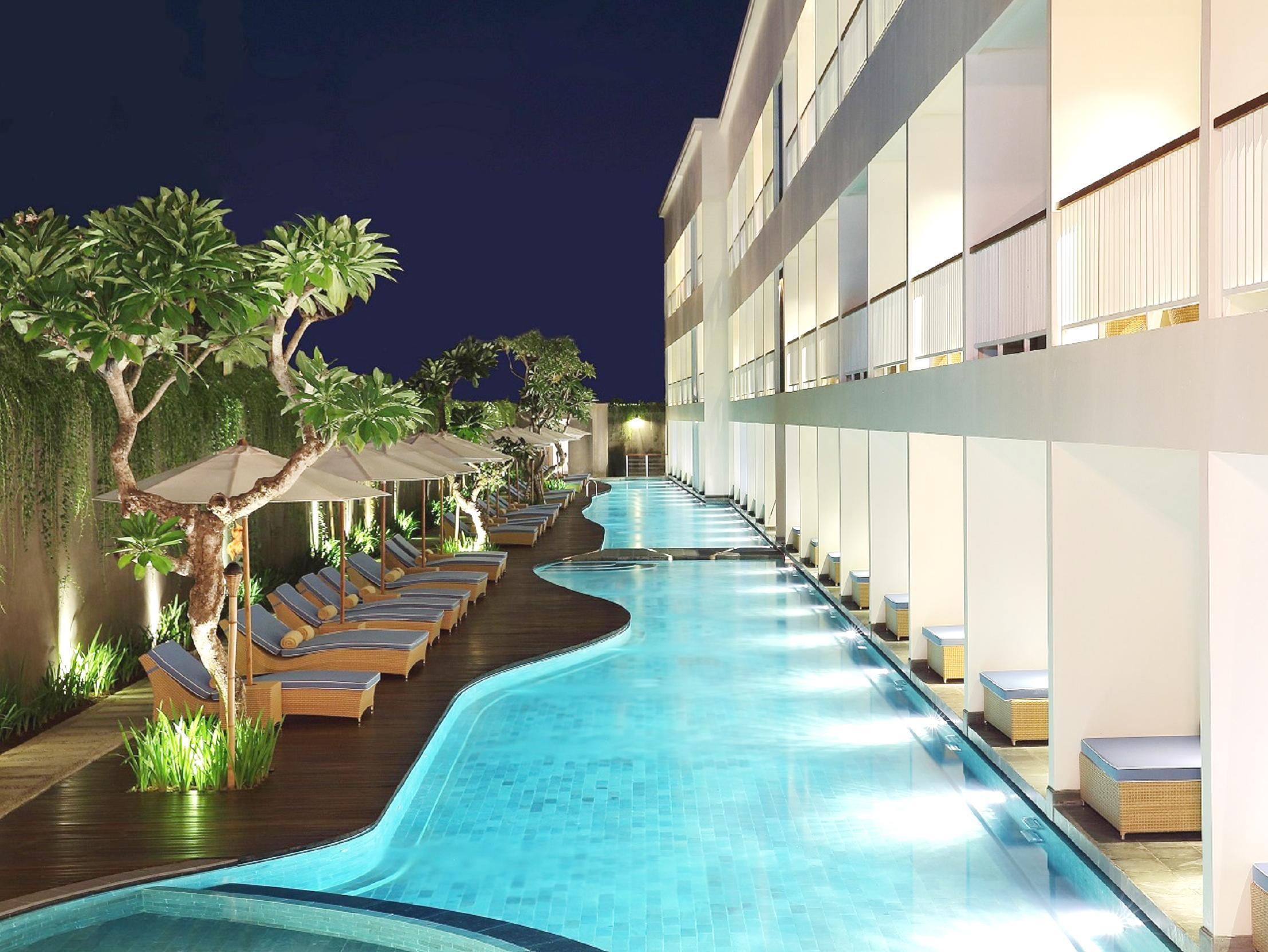 Ossotel Hotel Legian (Bali)