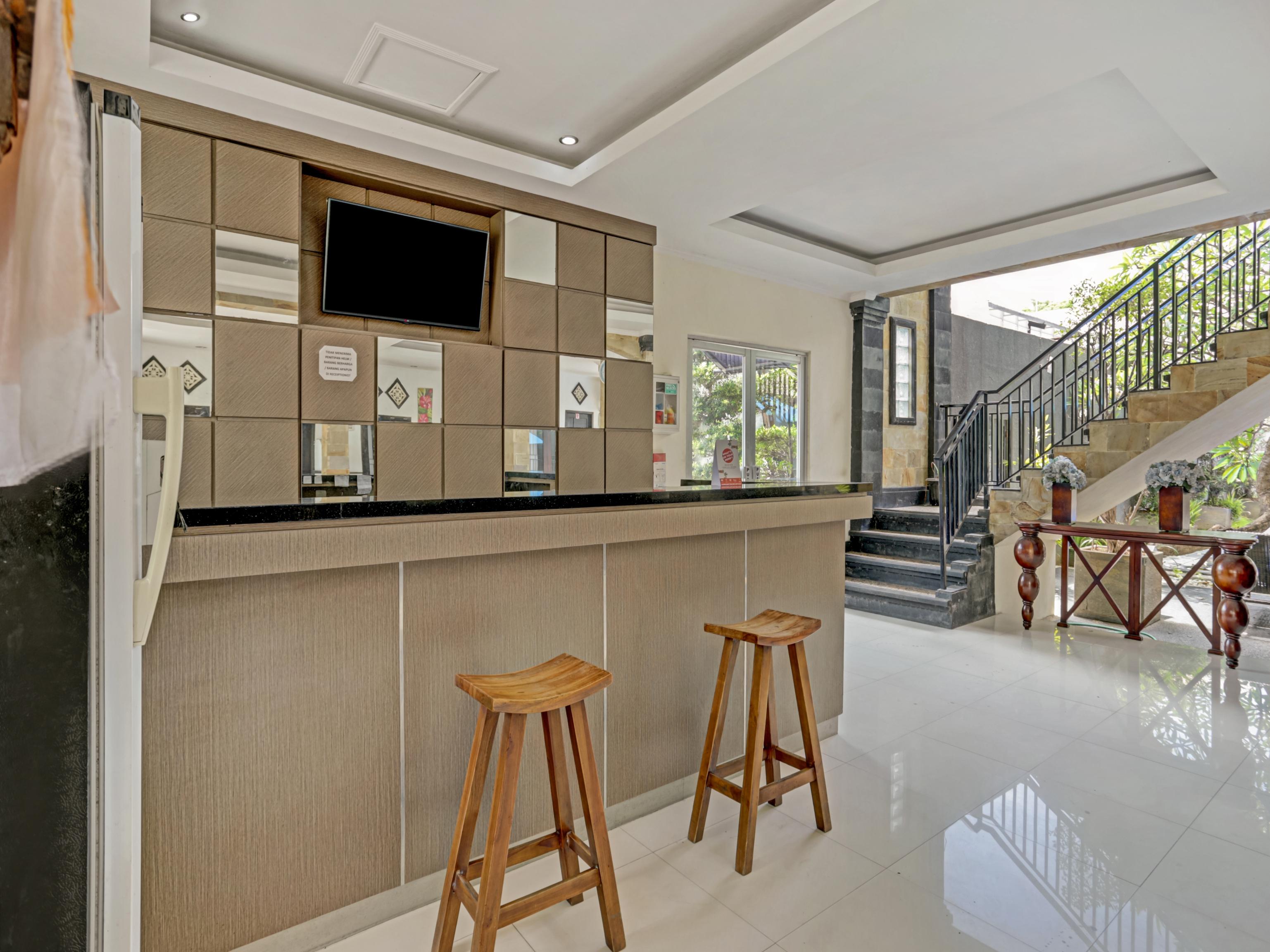 Super Oyo 3904 Kiki Bali Hotel 2*