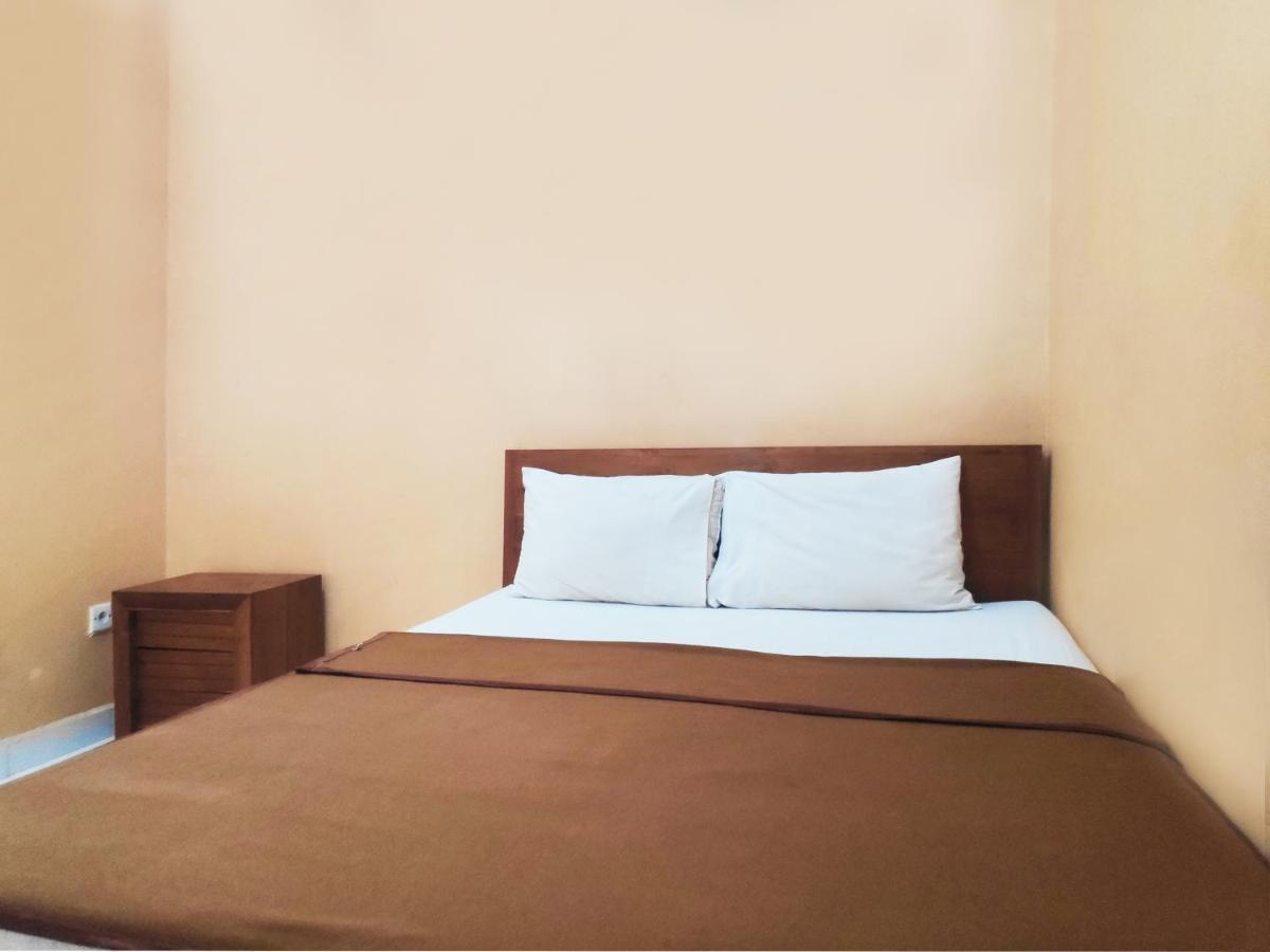 Oyo 91112 Tara Kost 2*