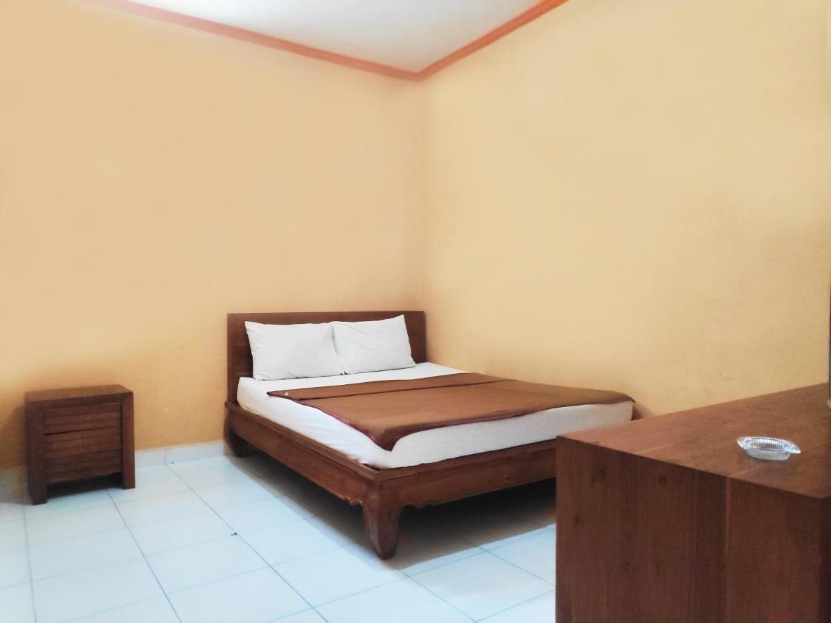Hotel Oyo 91112 Tara Kost Legian (Bali)