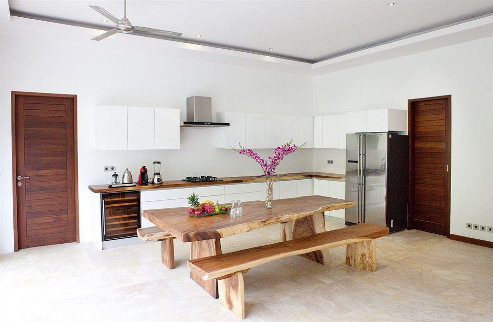 Anema Seminyak Villa *