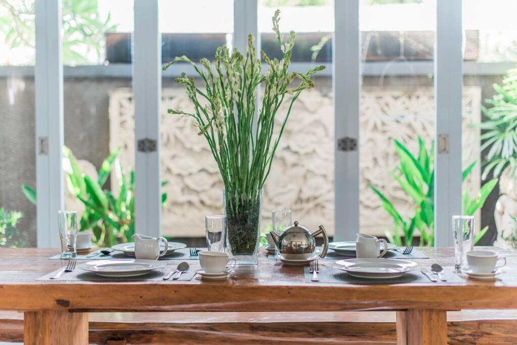 Villa Lacasa2- Modern Tropical 2br With Butler